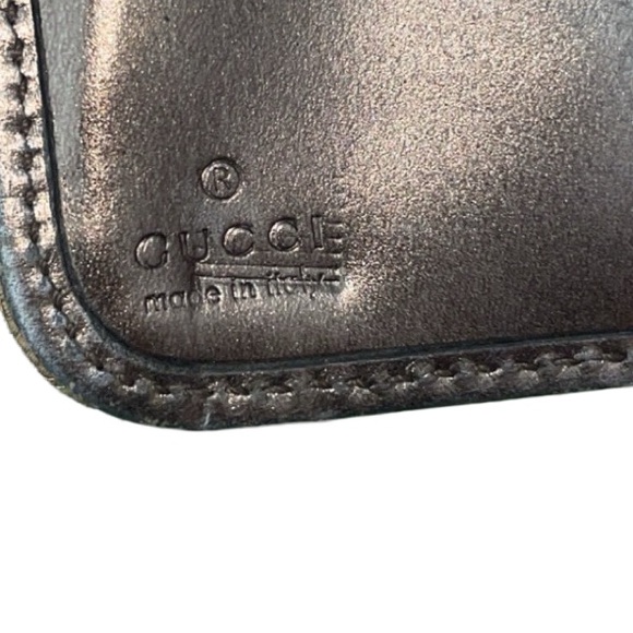 GUCCI Metalic Gold GG compact Wallet - Picture 7 of 11
